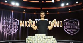 Michael Addamo faturou o maior prêmio da carreira (Foto: PokerGo)